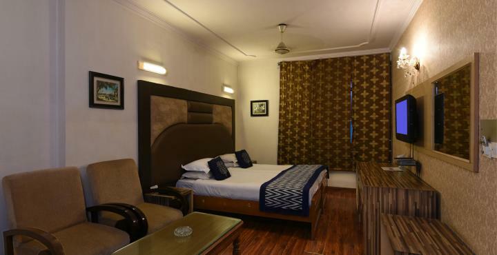 Golden Leaf Hotel นิวเดลี ภายนอก รูปภาพ